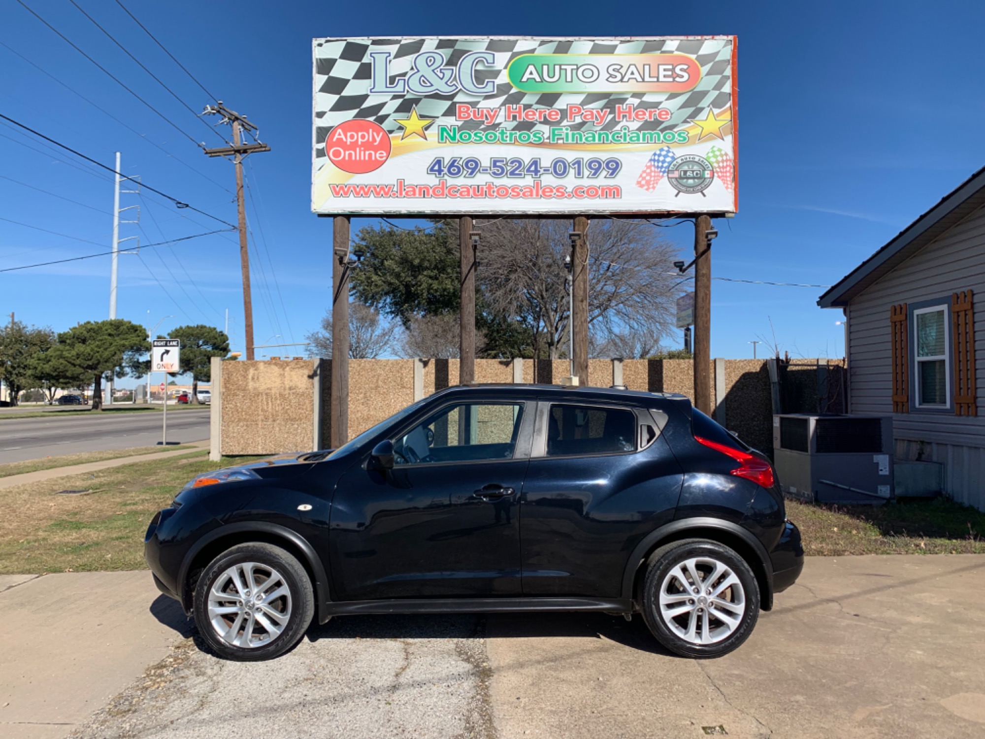 photo of 2013 Nissan Juke S AWD